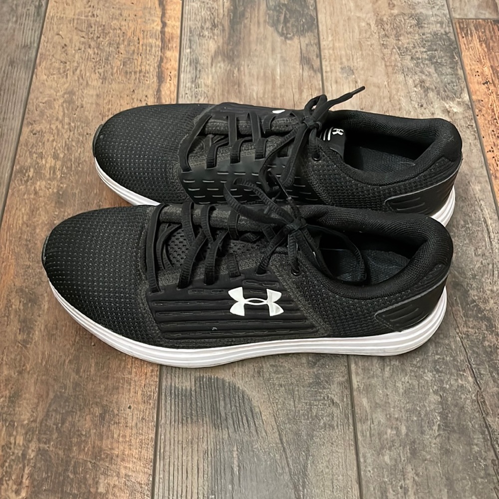 Under Armour Women’s Shoes 8